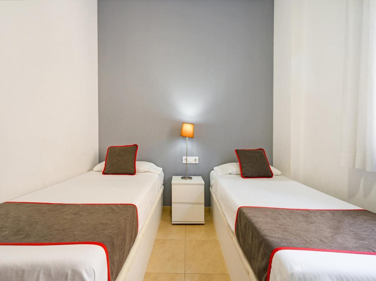 Oyo Style Apartments Puerto Valencia Ngoại thất bức ảnh