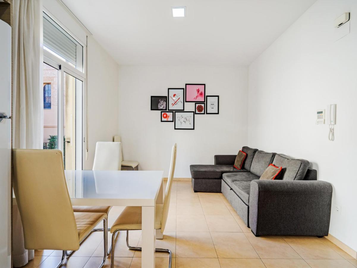 Oyo Style Apartments Puerto Valencia Ngoại thất bức ảnh